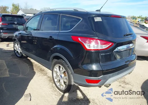2015 Ford Escape Titanium из США, поврежденный, VIN 1FMCU0J96FUB26889